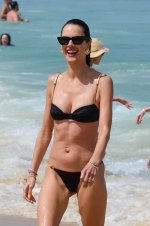 Alessandra_Ambrosio_in_bikini_at_the_beach_in_Florianopolis_07-22-2024__33_.jpg