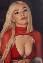 Ava Max 00.jpg