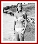 ursula-andress-picture-66.jpg
