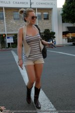 Hilary_Duff_470.jpg