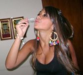 nxx9hwwj9584whjx ANTONELLA ROCCUZZO.jpg