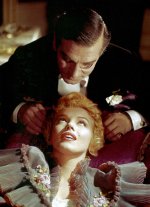 Marilyn Monroe and Laurence Olivier photographed by Milton Greene for The Prince and the Showg...jpg