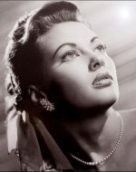 Yvonne De Carlo portrait.jpg