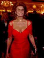 0909_sofia_loren_cedoc_g5.jpg