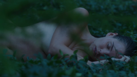 Eline_Powell_Siren_S2x1.mkv_000078324.png
