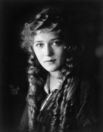 Mary_Pickford_cph.3c17995u.jpg