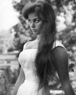 2020-05-31 06.07.36 2321094567896838774_sophialoren.jpg