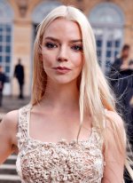 Anya Taylor-Joy 2.jpg