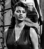 2020-05-30 09.45.43 2320479579860198722_sophialoren.jpg