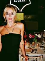 Samara Weaving 5.jpg