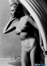 10633259_ursula_003.jpg