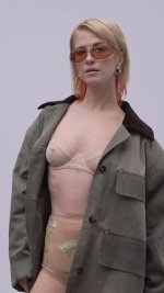 fashion-week-2024-v0-5fzbqq2wkbtd1.jpg