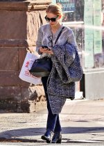 jessica-chastain-out-and-about-in-new-york-11-05-2024-1.jpg