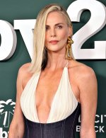 Charlize Theron 1.jpg