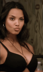 Sexy-gif-jessica-lucas-44065239-301-500.gif