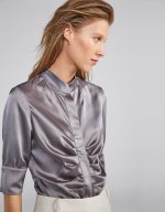 blusa-saten-gris.jpg