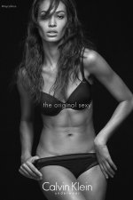 Joan_Smalls_072.jpg