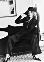 Elizabeth Hurley 7.jpg
