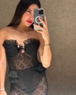 Carla (1).jpg