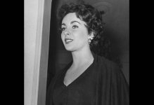 0323_elizabeth_taylor_afp_g47_jpg_1121220956.jpg