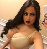 f1ee66398d305db7a12e070d875c4bd0--big-and-beautiful-mirror-selfies.jpg