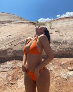 kyliejenner_107822229_115307996713210_5591145278530786445_n.jpg