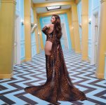 kyliejenner_117132368_1197783977245560_8612229901822349864_n.jpg