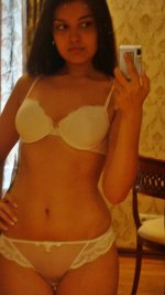 SELF (7653).jpg