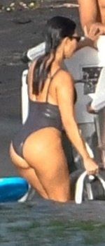 14525279_3cb0a51256632214-kourtney-dd-edit.jpg