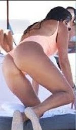 kourtneykardash-hqdefault-1.jpg