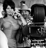 2020-05-27 19.27.22 2318598007217361376_sophialoren.jpg