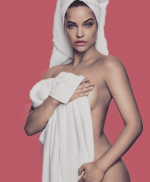 23-9-2017 10-20-59 p- m-barbara palvin.png