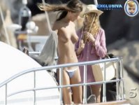 Malena-Costa-Topless-04.jpg