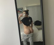 SELF (8401).jpg