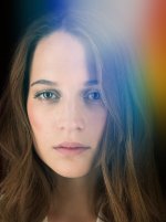Alicia Vikander.jpg