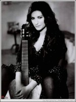 4880079_laura_pausini_vanity_fair_n_46_2006_phgian_paolo_barbieri_04_122_403lo.jpg