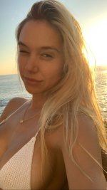 alexisren_2020_10_12_03_15_04.jpg