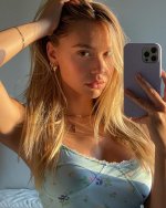 alexisren_2021_04_21_23_55_21.jpg