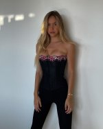 alexisren_2021_08_09_22_56_30.jpg