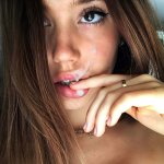 FitNakedGirls.com-Alexis-Ren-nude-48-scale-2_00x.jpg