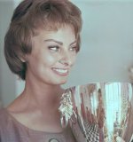 2020-05-27 11.51.34 2318368592939075808_sophialoren.jpg