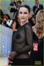 rachel-brosnahan-sheer-for-met-gala-04(1).jpg