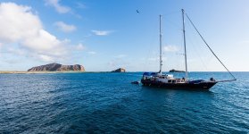 Reserva-Marina-Galapagos.jpg