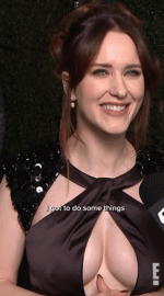 Rachel brosnahan 5.gif