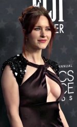 Rachel brosnahan 7.jpg