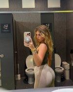 claudiagarcia_1739287115_3565721220092904428_2049820888.jpg