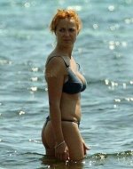 Carolina-Ferre-topless-04.jpg