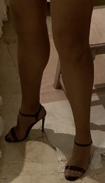 sandalias marrones.jpg