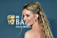 Annabelle Wallis 4.jpg