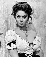 2020-05-27 03.15.35 2318108882708203302_sophialoren.jpg